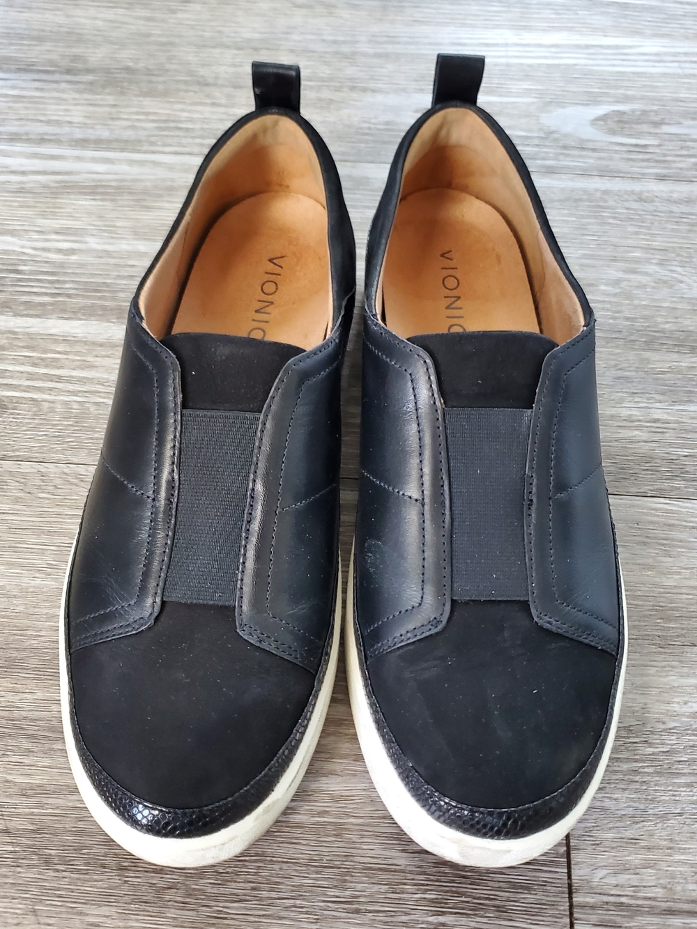 Vionic Women's Zinah Black Slip-On Sneakers, Sz 10